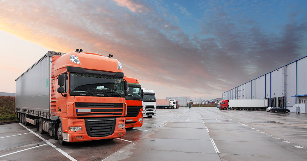 trucks ready for road - cargo services in qatar to india